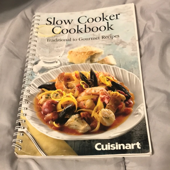 Cuisinart Other - Cuisinart Slow Cooker Cookbook 2 Languages
